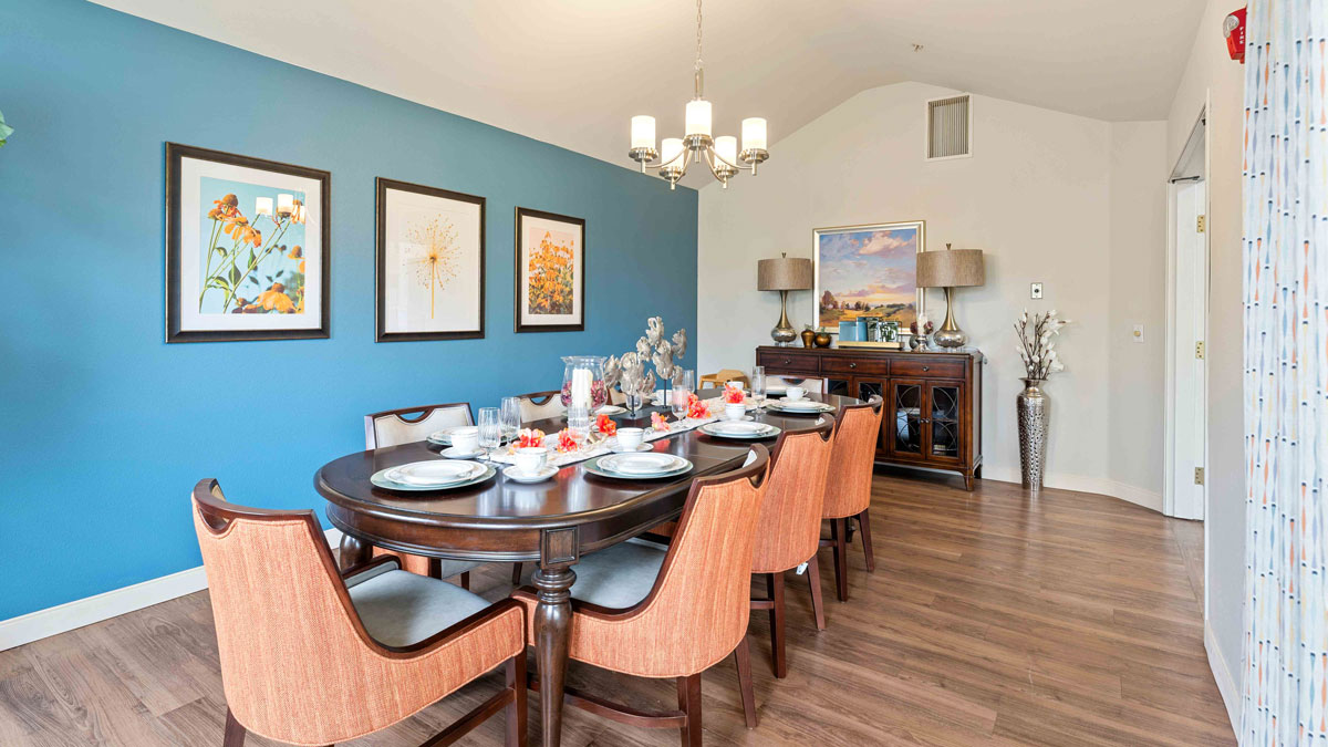 The dining room at Stone Lodge